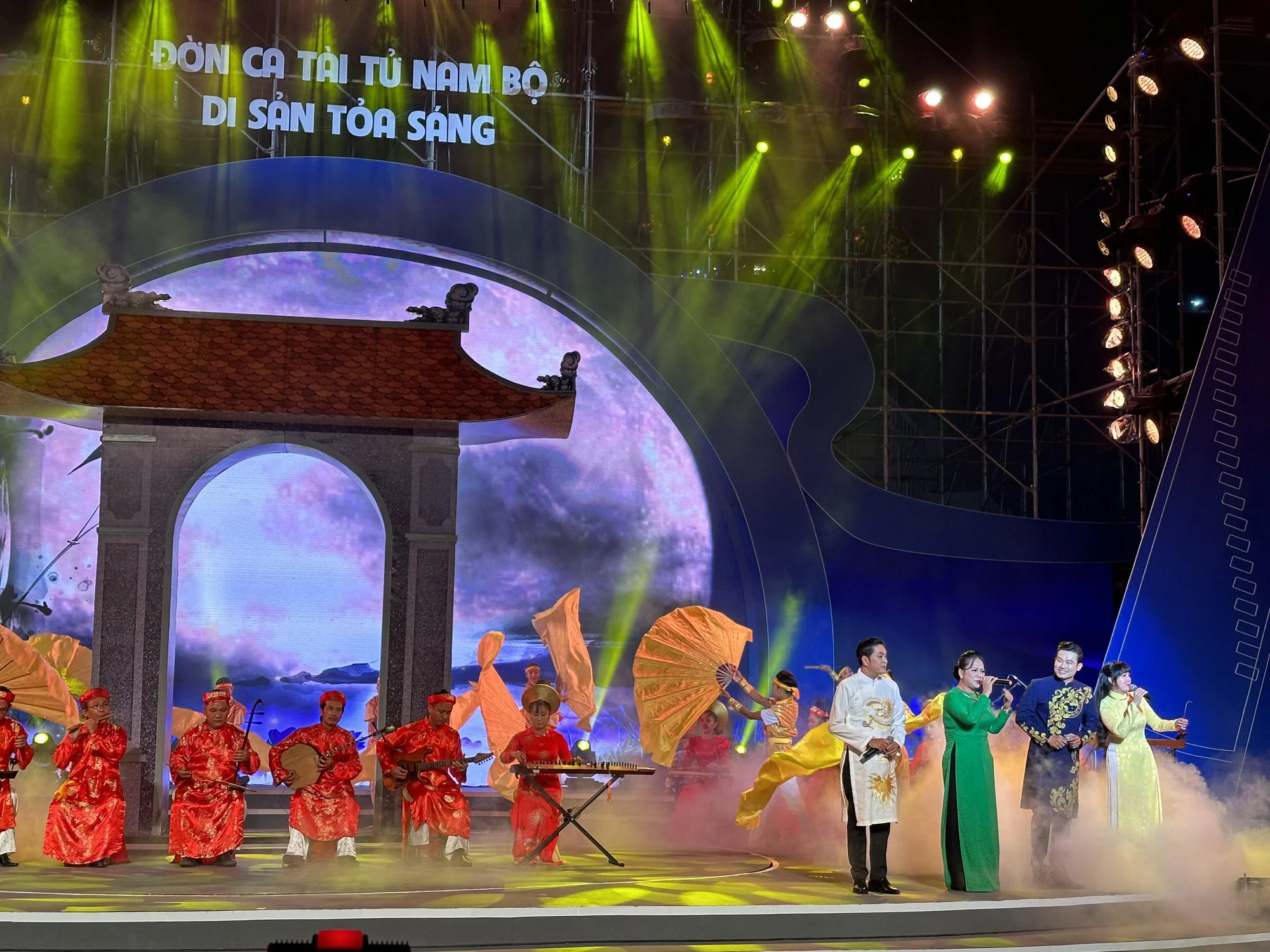 Âm nhạc tài tử miền Tây